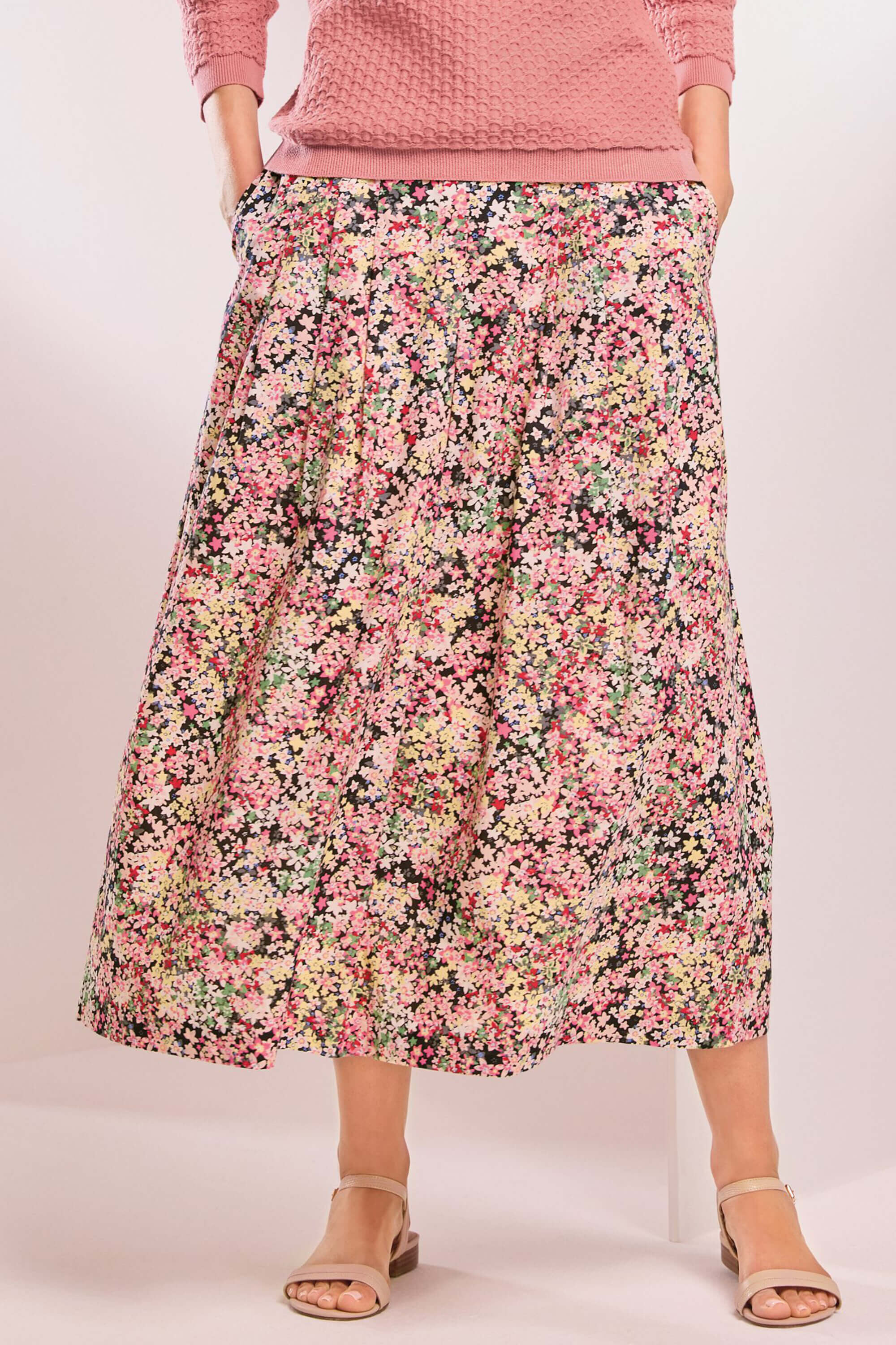 All round pleated skirt | JL356 | Not Available | Cotswold Collections