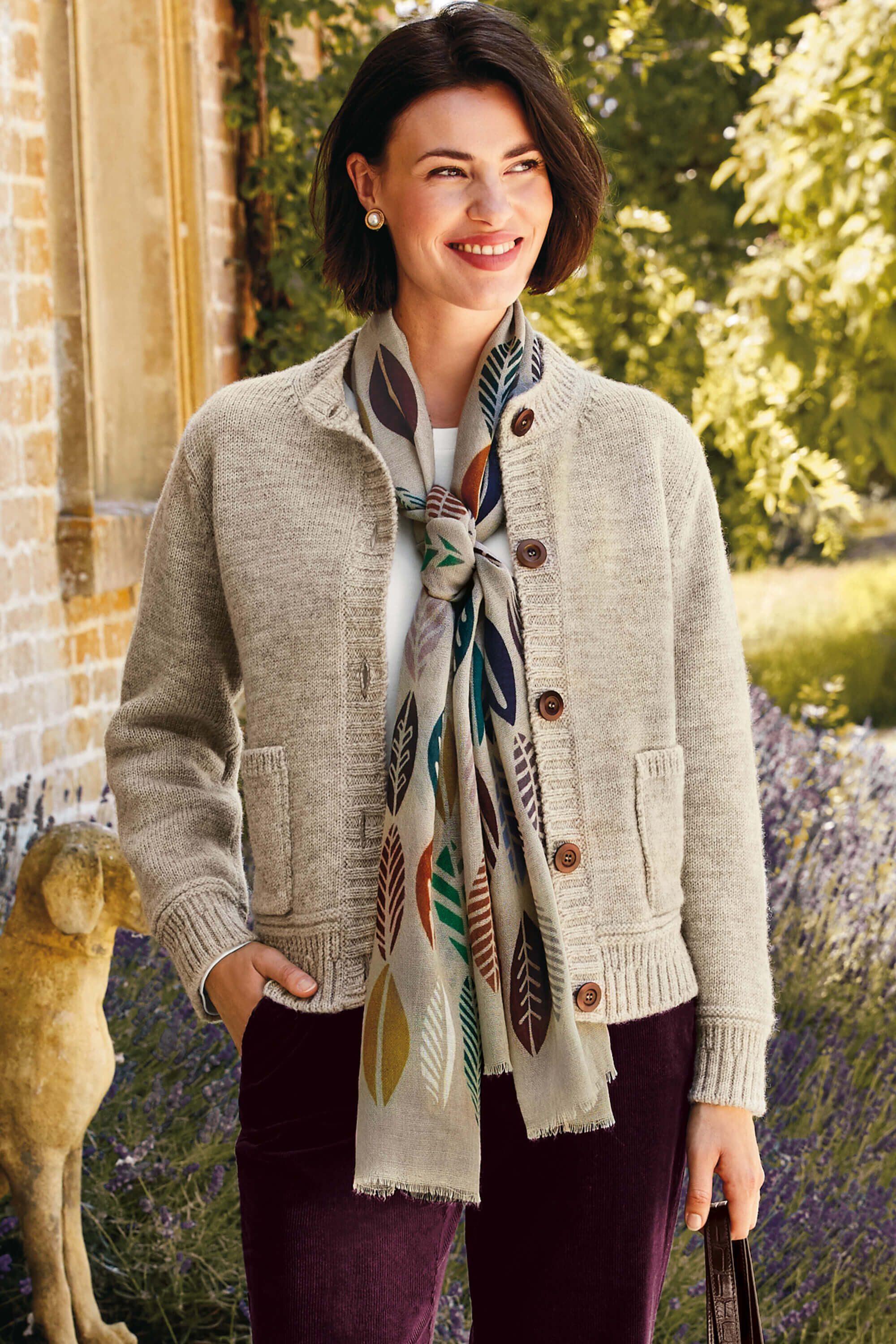 Wool scarf | JY944 | Not Available | Cotswold Collections