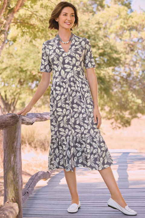 classic dresses online Formal Gowns by Top Designers