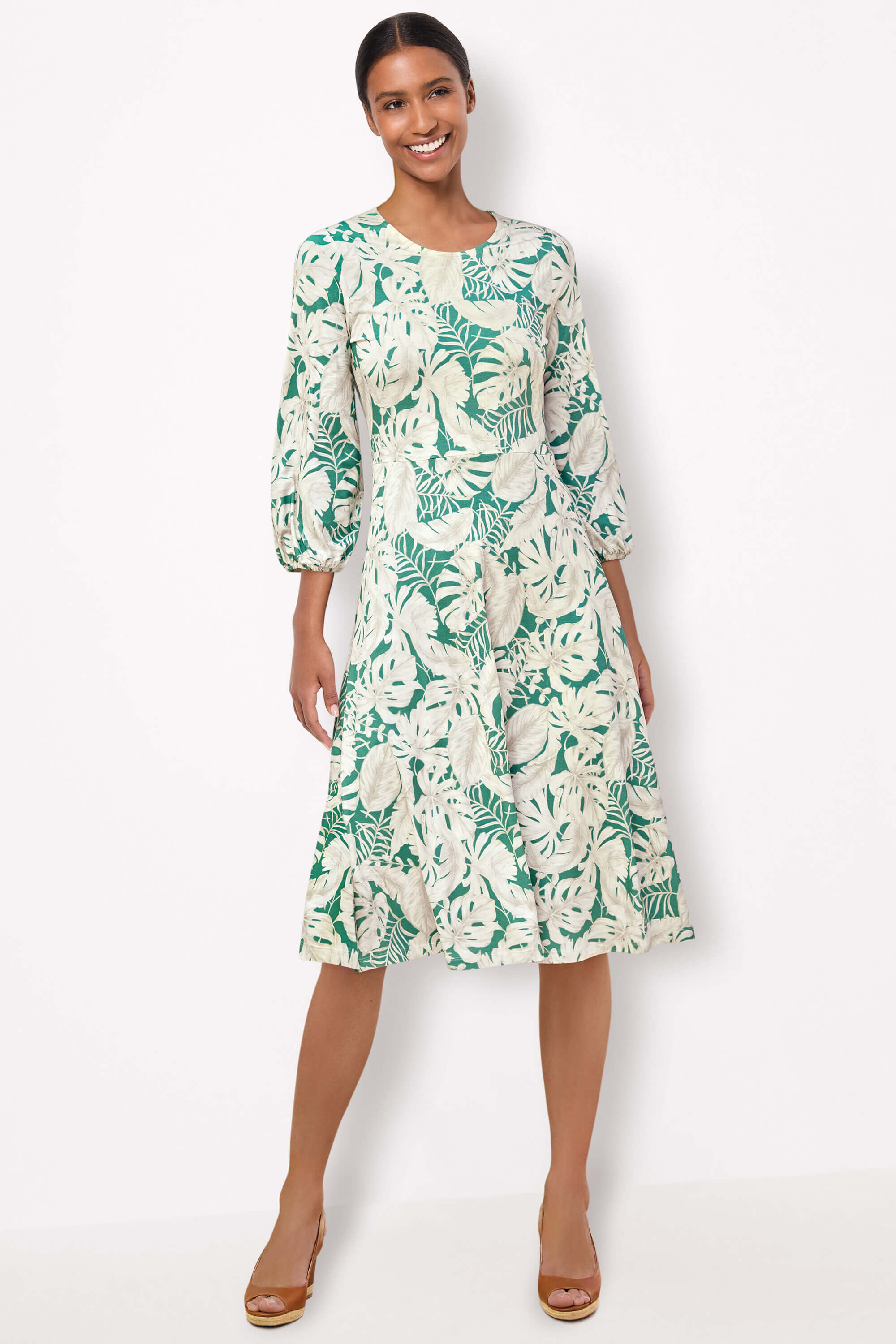 cute midi dress with sleeves Odds Are In Your Favor Mint Green Floral Dress, Large - The Mint Julep Boutique We spent months on 2026 Spring front detail! Color:Multi*