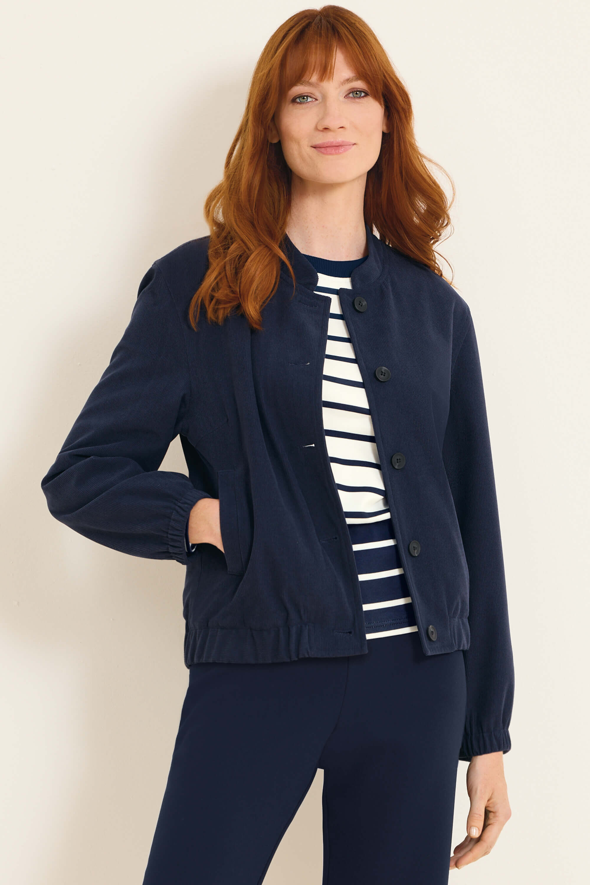 ジャケット・アウター CARVEN boiled wool short jacket Short jacket in wool blend with shiny quilted details